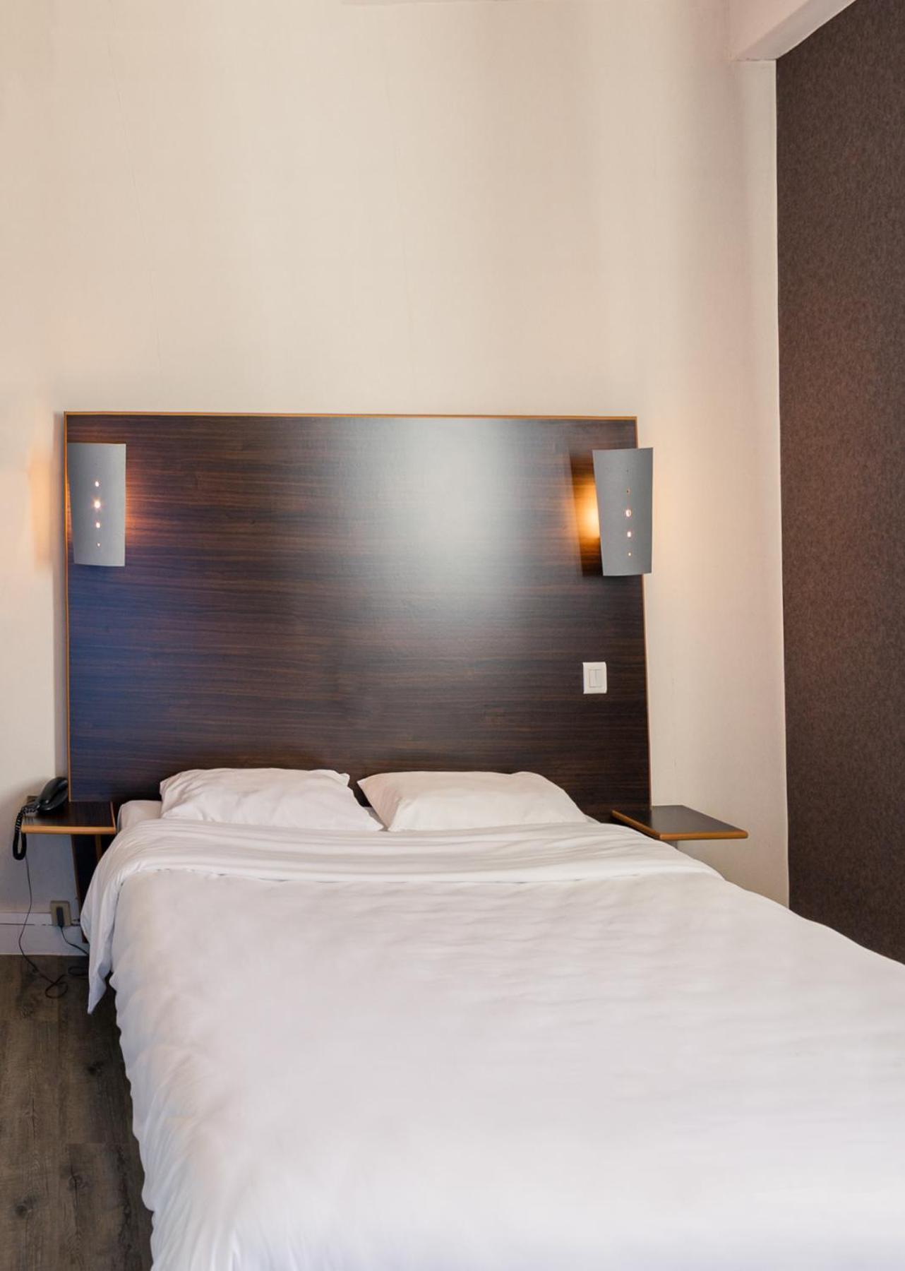 Hotel De La Vendee La Roche-sur-Yon Εξωτερικό φωτογραφία