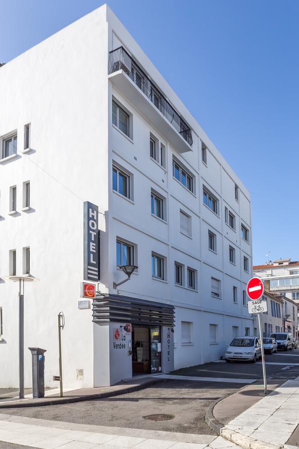 Hotel De La Vendee La Roche-sur-Yon Εξωτερικό φωτογραφία