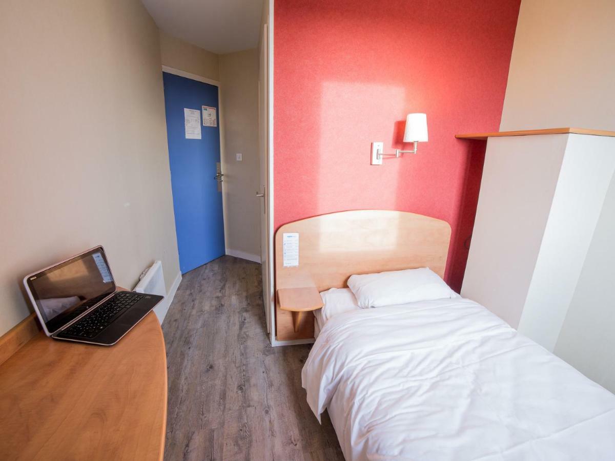 Hotel De La Vendee La Roche-sur-Yon Εξωτερικό φωτογραφία